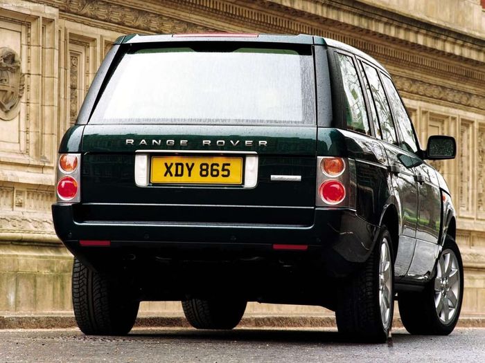 Компания Land Rover готовит серию новинок