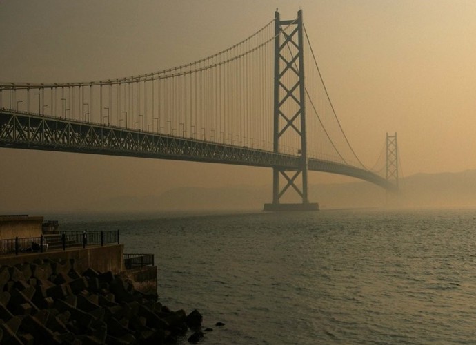 Суперсооружения: мост Акаси-Кайкё - самый длинный мост в мире