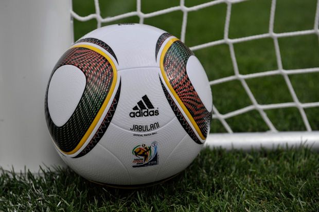 Jabulani - официальный мяч Чемпионата Мира по футболу 2010