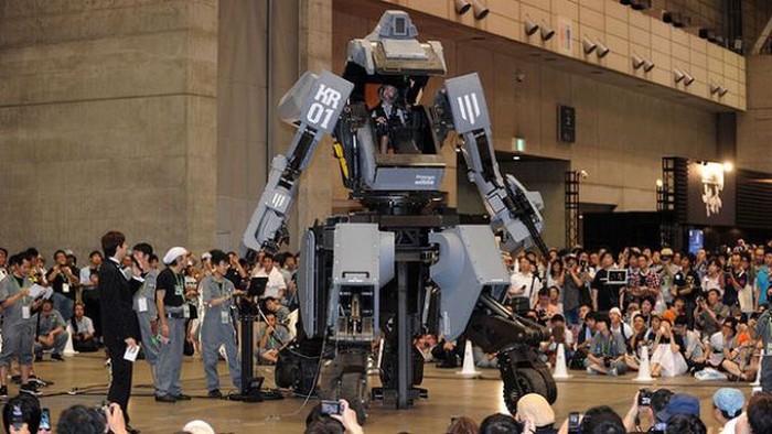 Куратас - гигантский боевой робот