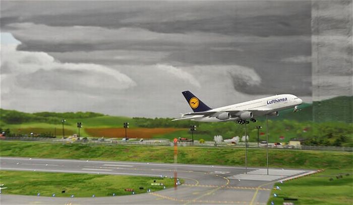 Гигантский макет аэропорта в Гамбурге