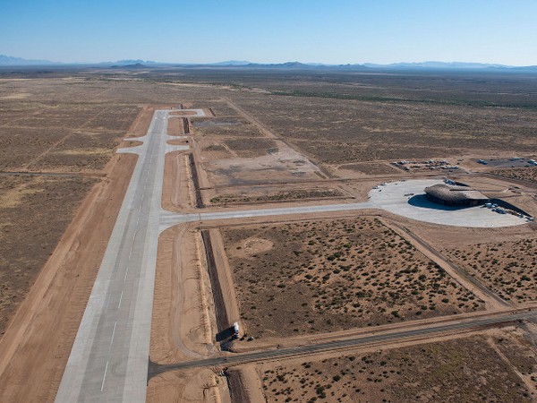 Spaceport America - первый частный космопорт уже открылся