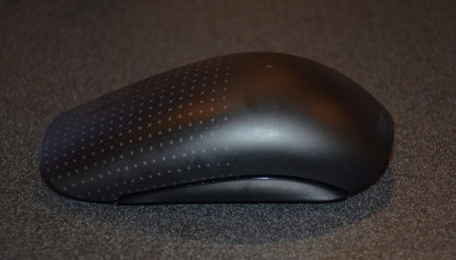Microsoft Touch Mouse - мышь с сенсорной поверхностью