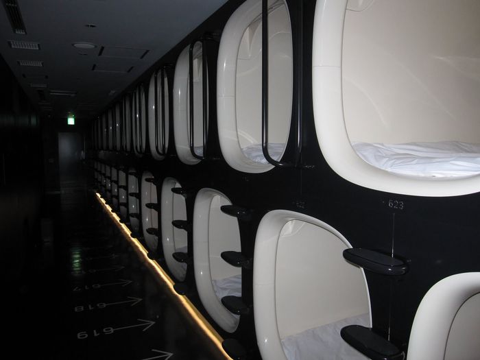 9h - японский отель класса люкс с комнатами-капсулами