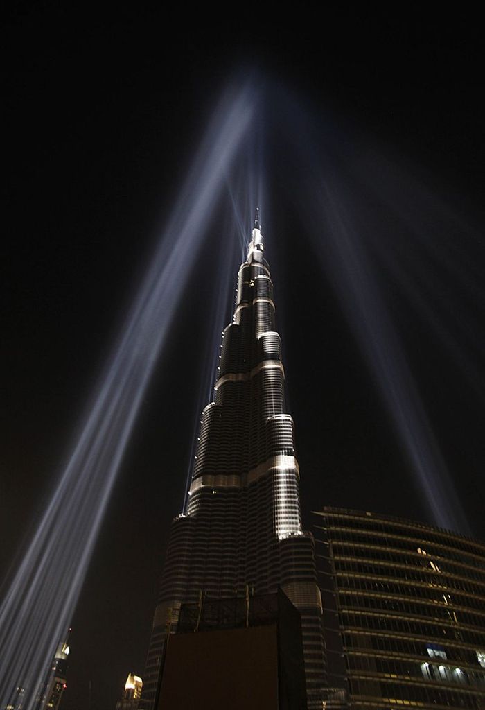 Высота Бурдж Дубай составила 828 метров