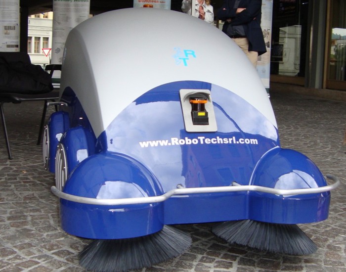 Проект DustBot - роботы-мусорщики на улицах Европы