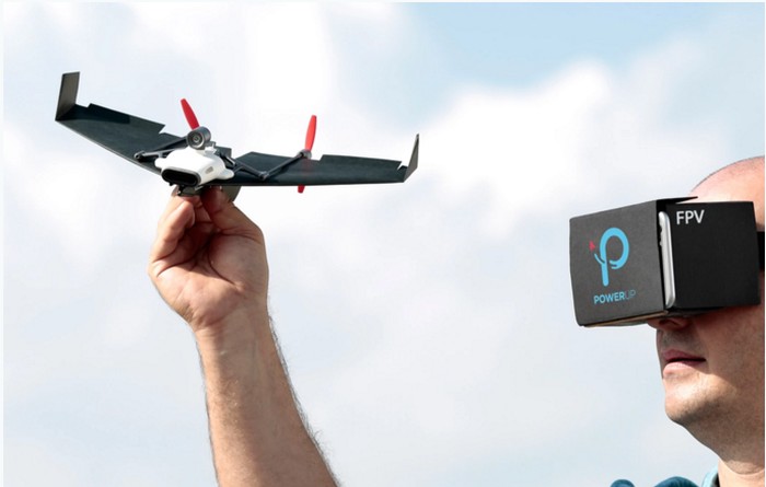 Powerup FPV - управление бумажным самолетиком