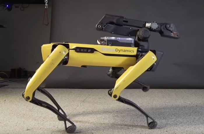 Робот Boston Dynamics танцует под композицию Uptown Funk