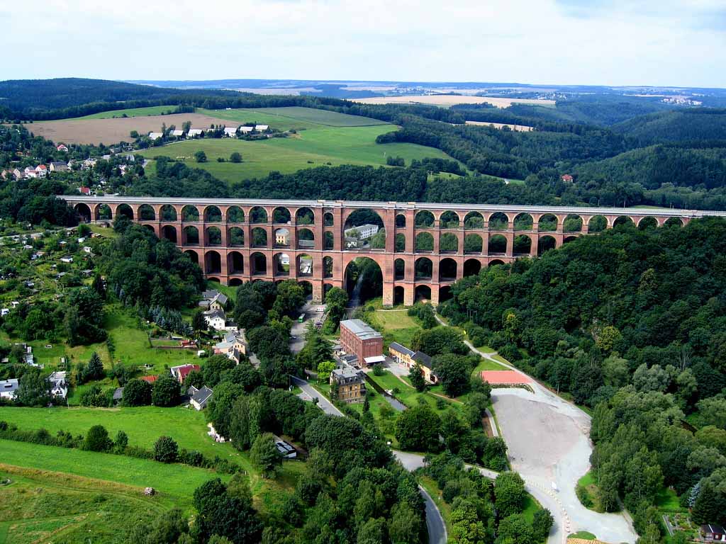 Виадук Гёльчтальбрюкке - самый большой кирпичный мост
