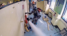 Гуманоидный робот–пожарный WALK-MAN